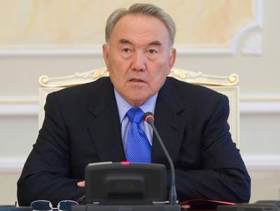 nazarbayev konuşma yapıyor1