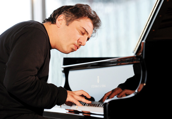 FAZIL SAY