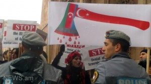 davutoğlu protesto edildi1
